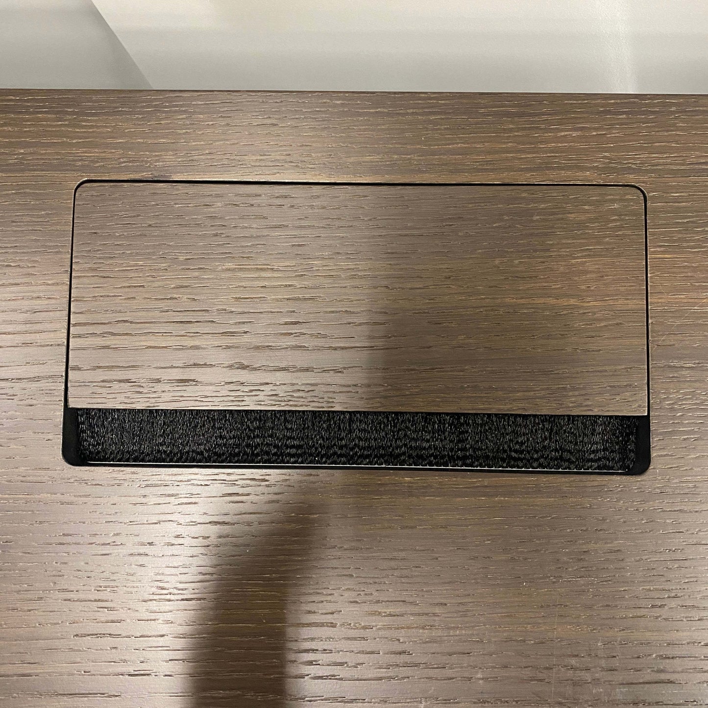 Vario Change 200x100cm desk with smoky oak finish and built-in cable management flap