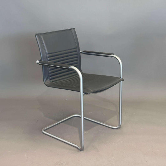 Walter Knoll Art Collection Freischwinger Stuhl aus grauem Leder mit silbernem Gestell