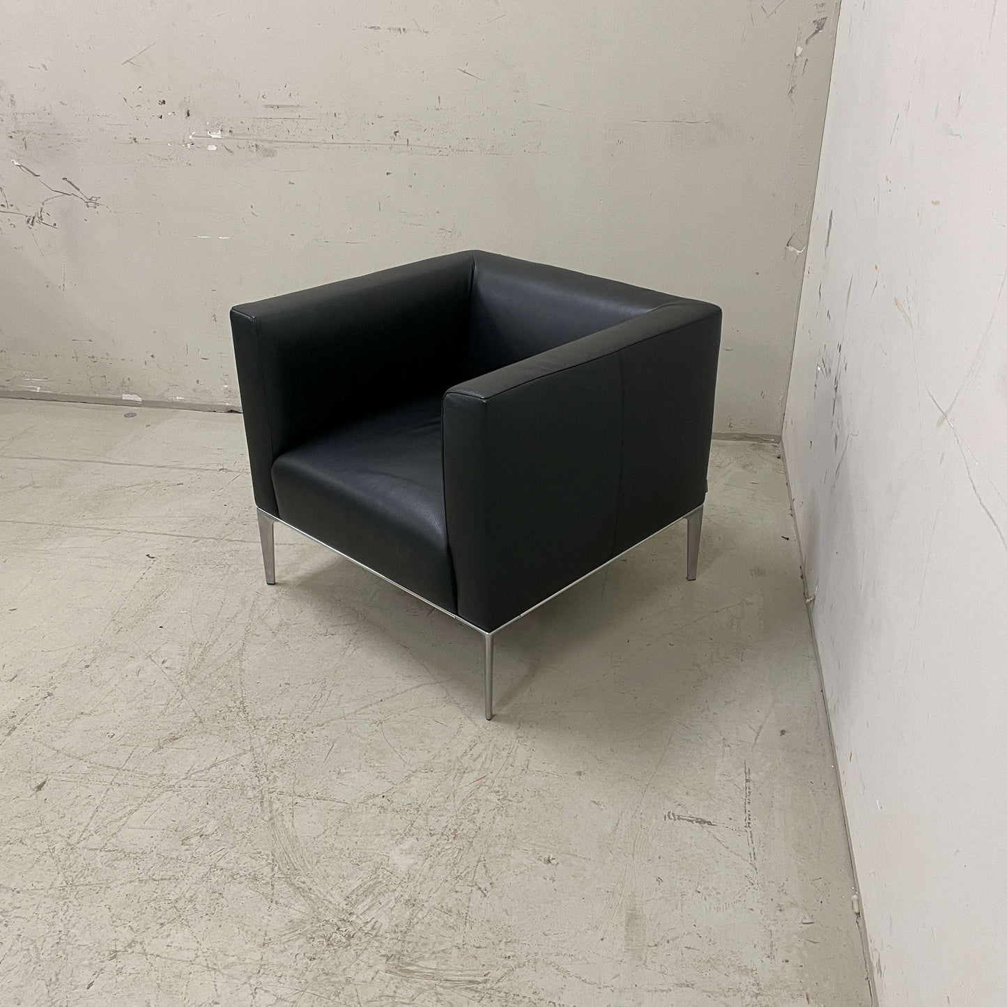 Walter Knoll Jaan Sessel aus schwarzem Leder mit silbernem Gestell, modernes Design, 77x75x70 cm