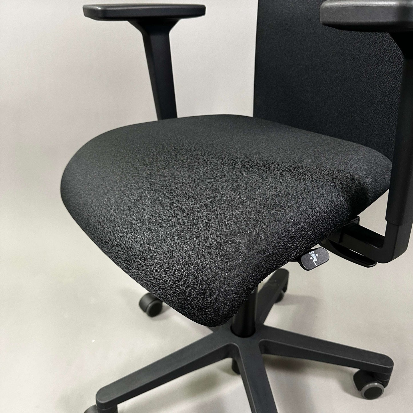 Ergonomic black Westaro Enjoy office chair with adjustable armrests and seat height
