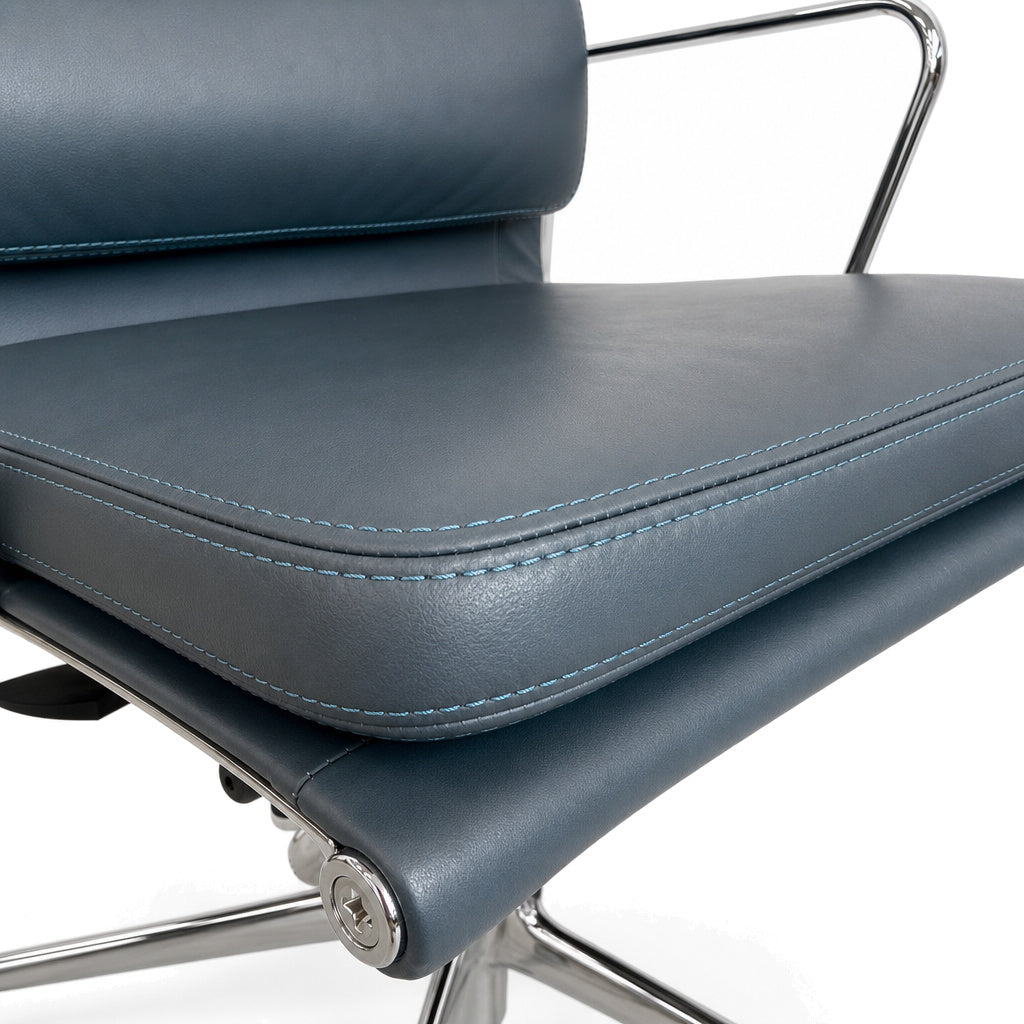 Vitra EA 217 rauchblau