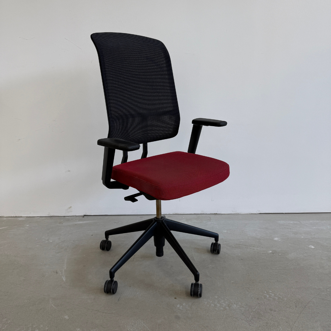 Vitra AM Chair schwarz/rot