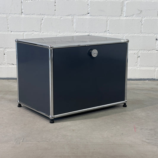 USM Haller Würfel 1x1 anthrazit