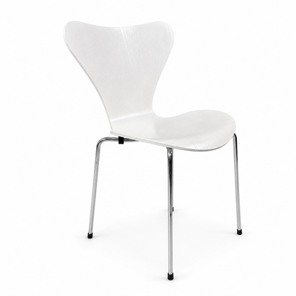 Fritz Hansen Serie 7 Stapelstuhl
