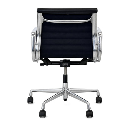 Vitra EA 117 Leder schwarz