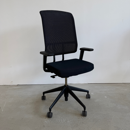 Vitra AM Chair schwarz
