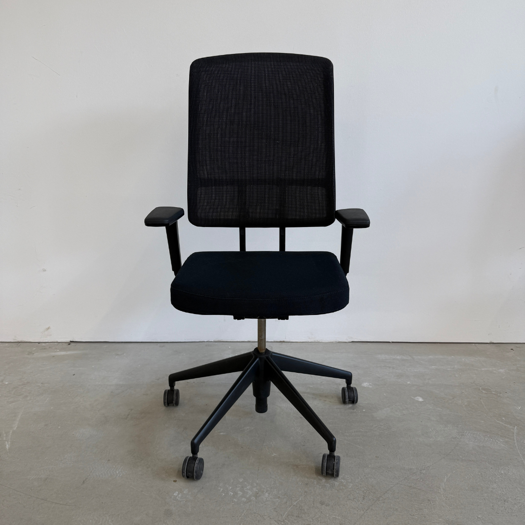 Vitra AM Chair schwarz