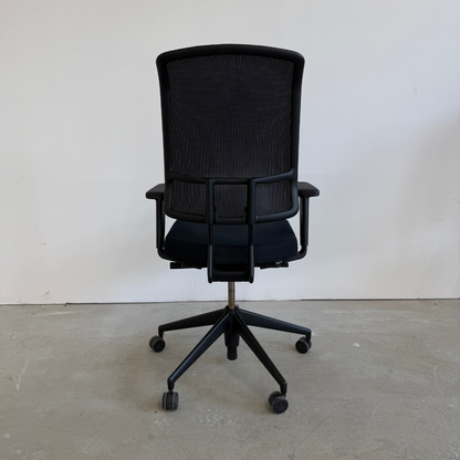 Vitra AM Chair schwarz
