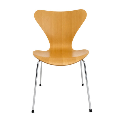 Fritz Hansen Serie 7 Stapelstuhl Holz