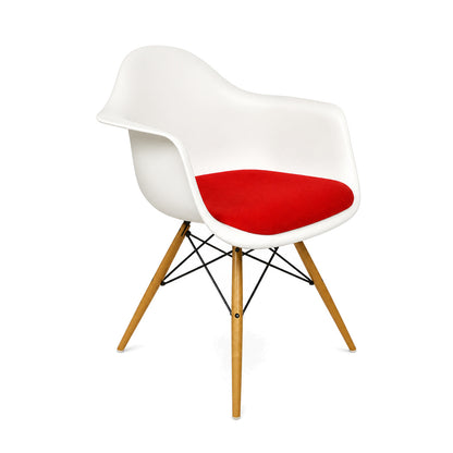 Vitra DAW Eames Plastic Armchair weiß/rot
