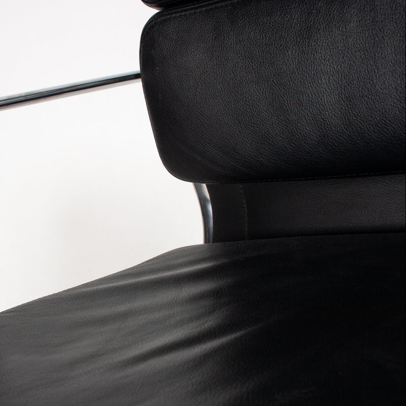 Vitra EA 217 Leder schwarz Alu