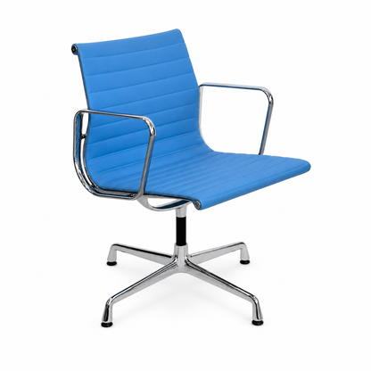 Vitra EA 108 Hopsak hellblau