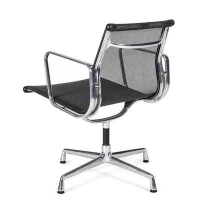 Vitra EA 107 Netz schwarz Chrom