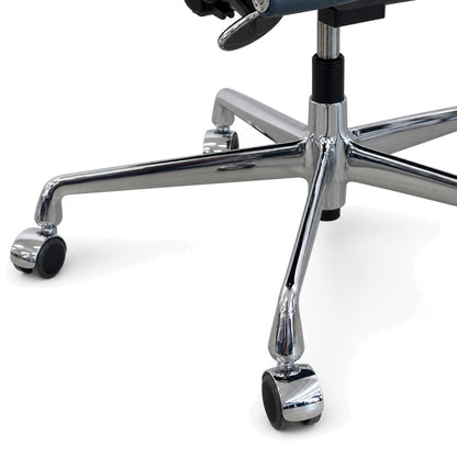 Vitra EA 217 rauchblau