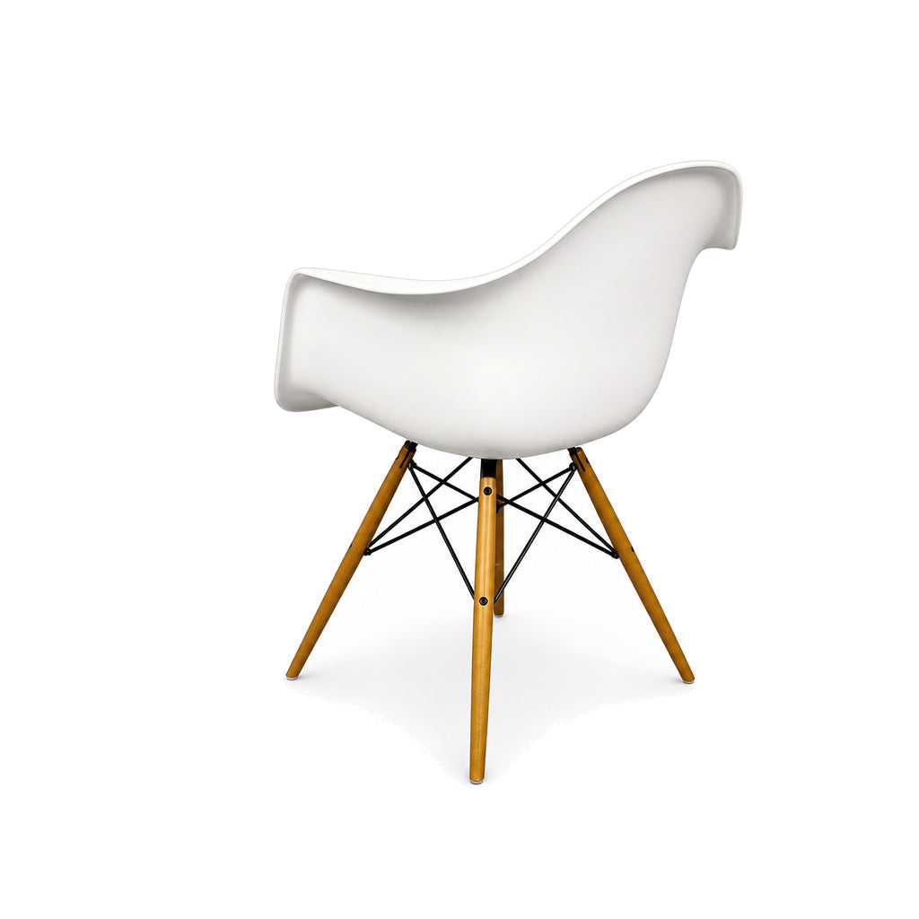 Vitra DAW Eames Plastic Armchair weiß/rot