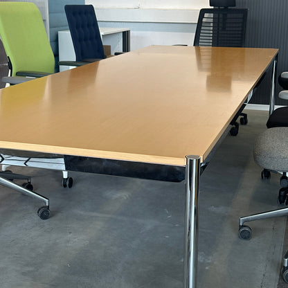 USM Haller Tisch 300x100cm Buche