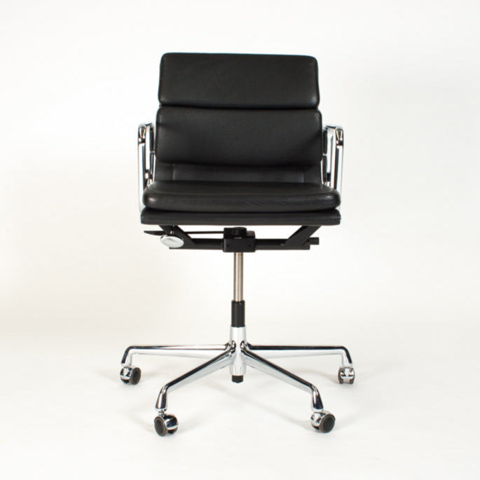 Vitra EA 217 beidseitig Leder schwarz