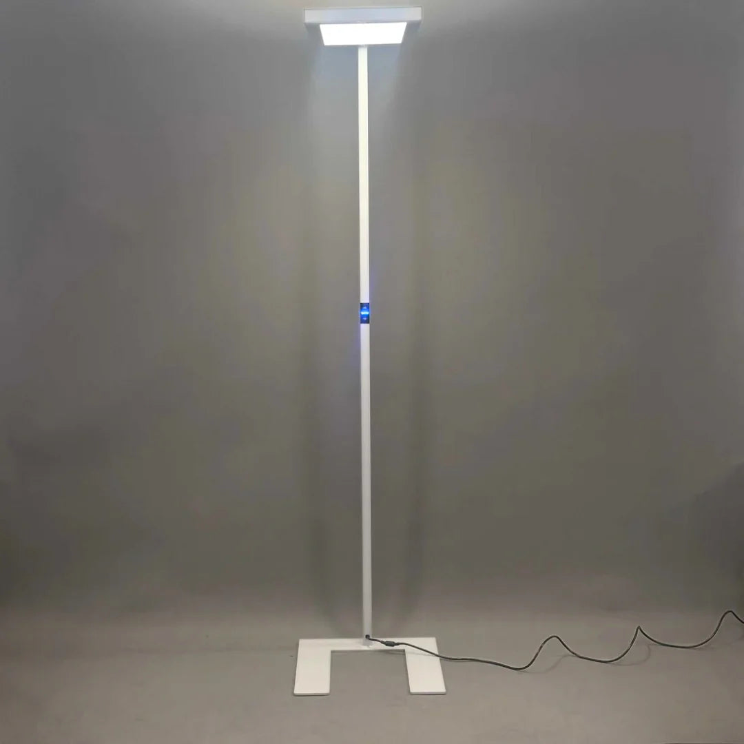 PAKET: 4 x Waldmann Lavigo LED Stehleuchte weiß [AKTION -12%]