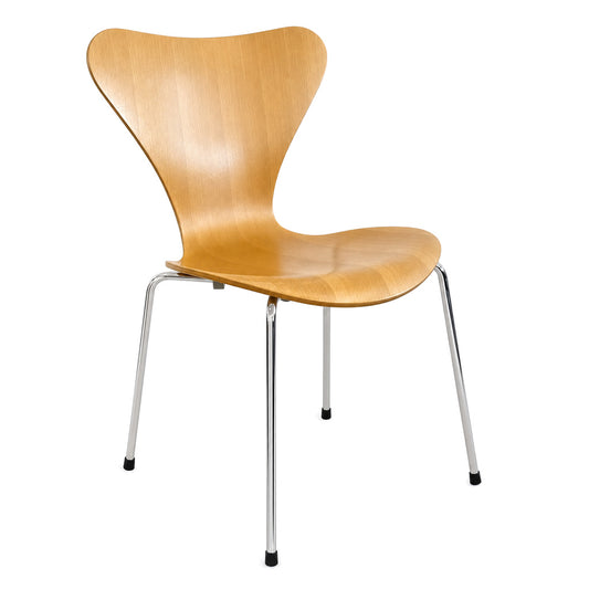Fritz Hansen Serie 7 Stapelstuhl Holz