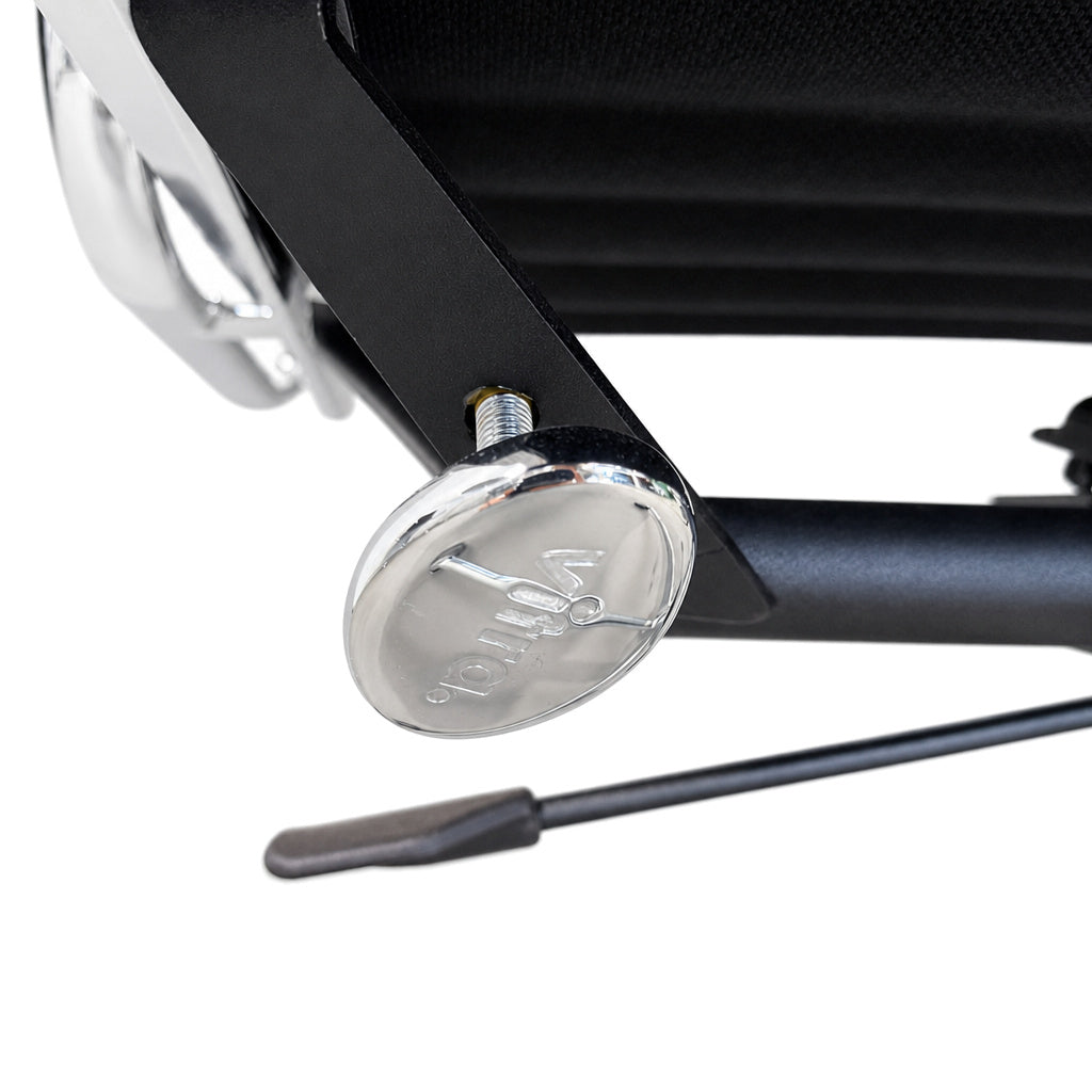 Vitra EA 119 Hopsak schwarz (Chrom)