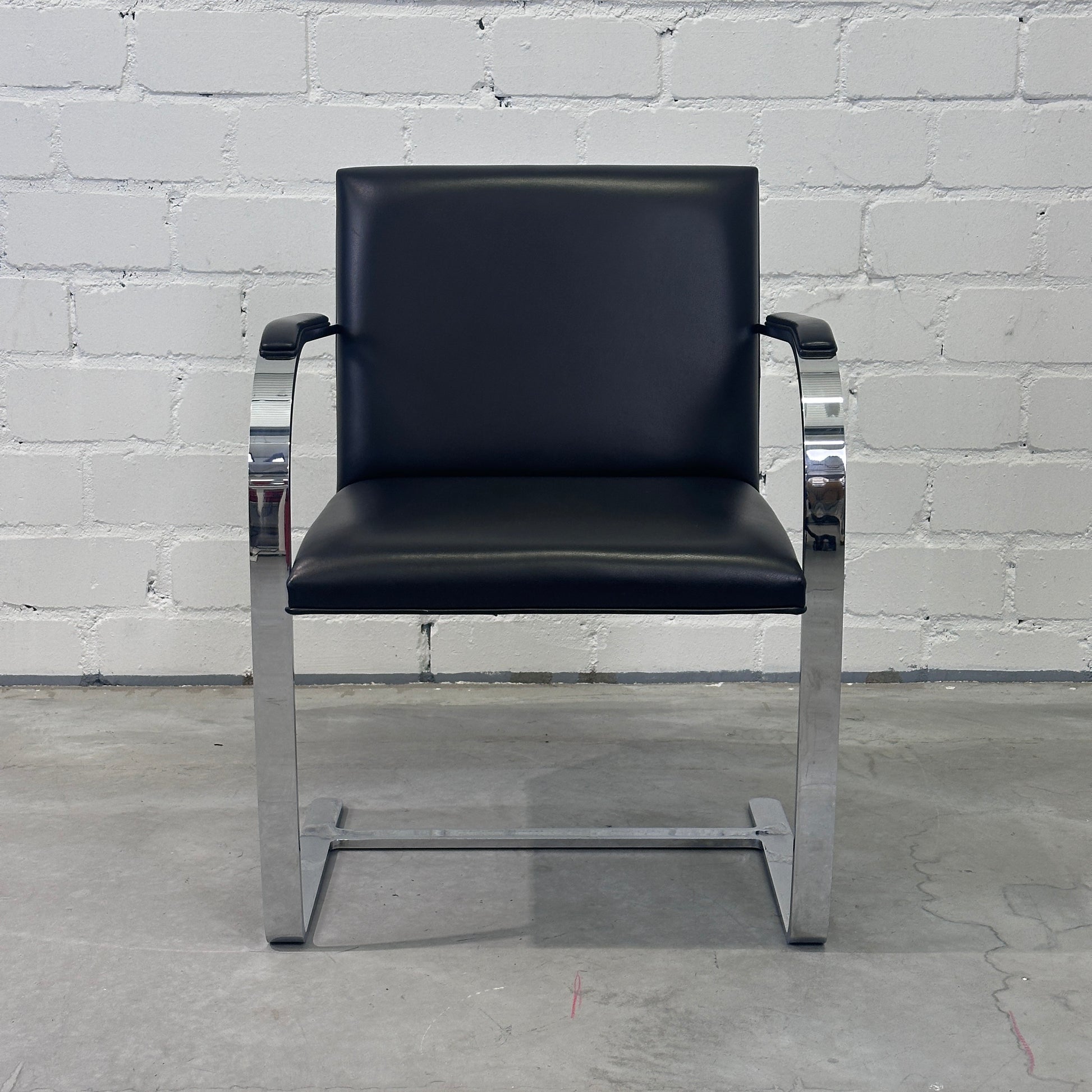 Artikelanlage Brno Sessel Leder schwarz Flachstahl_SWKBR00101