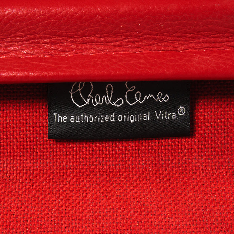 Vitra EA 119 Leder rot