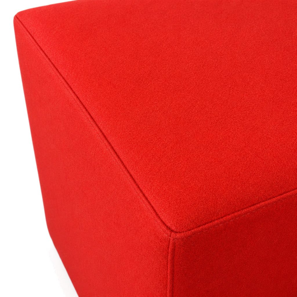 Svoboda Cube Sitzhocker Stoff 45x45x45cm Rot