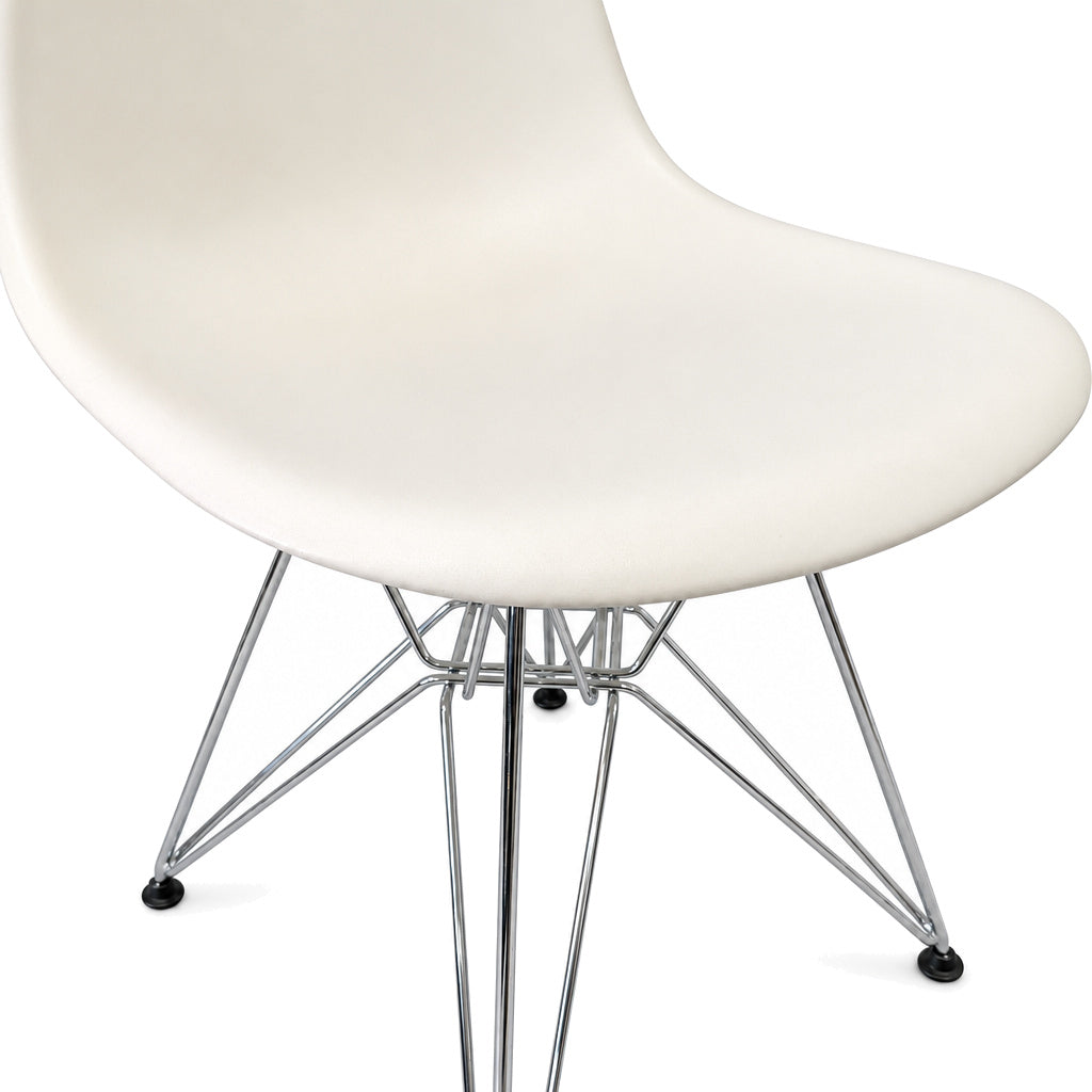 Vitra Eames Plastic Side Chair DSR weiß