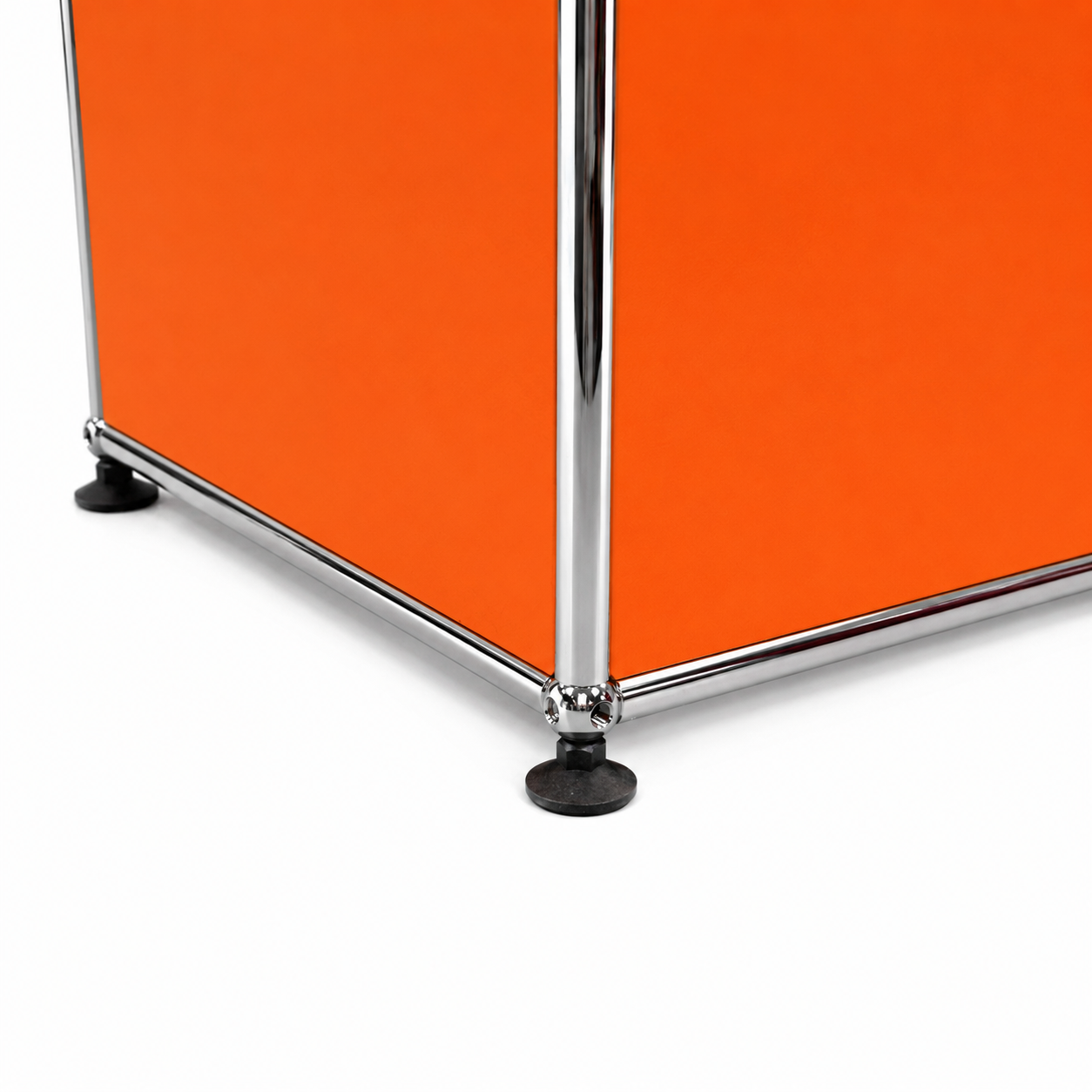 USM Haller Higboard 1x3 orange 3 Klappen