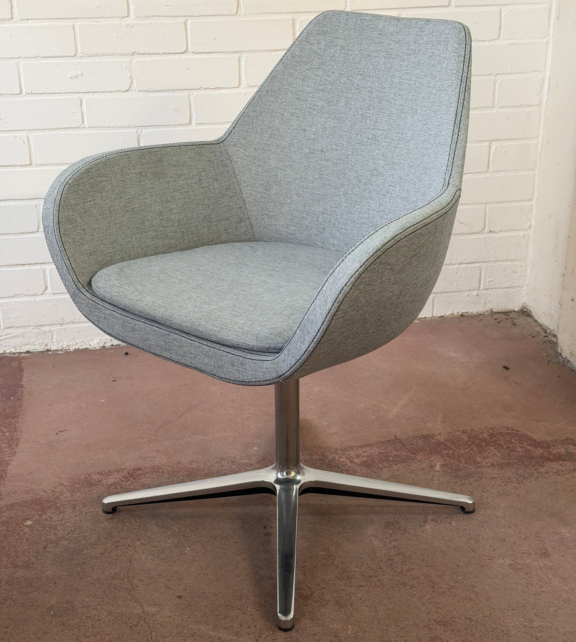 Profim Fan 10 Sessel grau