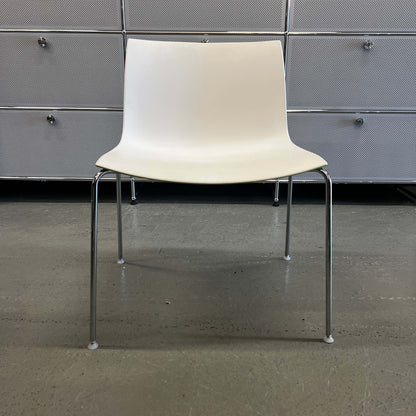 Arper Catifa 53 white chair with chrome legs, stackable, suitable for indoor and outdoor use