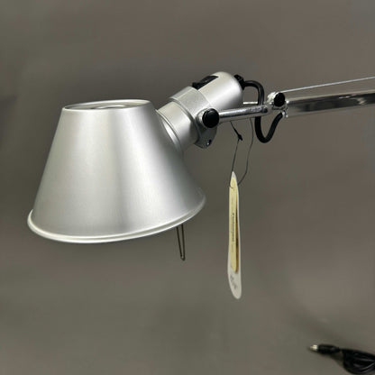 Artemide Tolomeo Tavolo polished aluminum table lamp with adjustable arm and 23cm stand base, E27 bulb socket, new condition