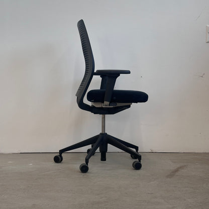 Vitra ID Air schwarz