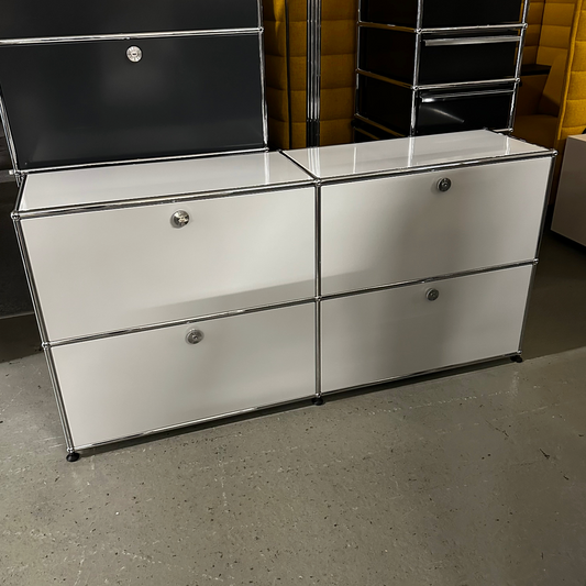 USM Haller Sideboard 2x2 lichtgrau 4 Klappen