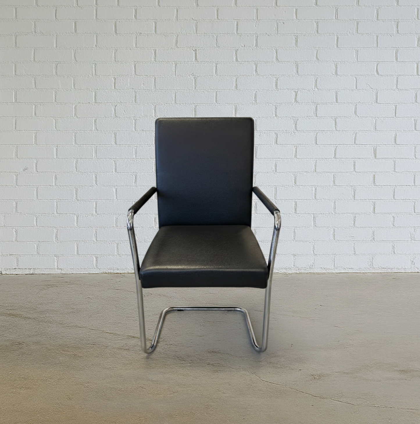 Walter Knoll Freischwinger Leder schwarz