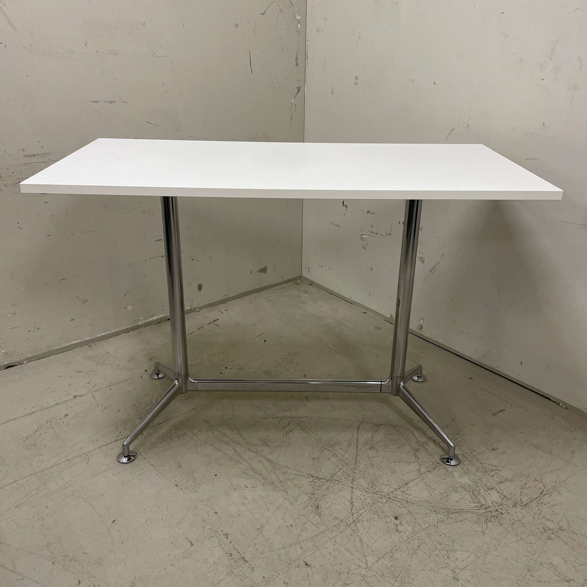 Brunner Fina Stehtisch weiß mit Chromgestell, 160x80 cm, 110 cm hoch, rechteckiger moderner Stehtisch