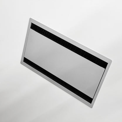 Brunner Profilbox (5er Modul) mit silberner Abdeckung und schwarzen Bürsten für Kabelmanagement.