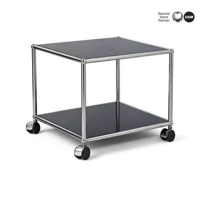 USM Haller Beistelltisch 50x39,5 schwarz