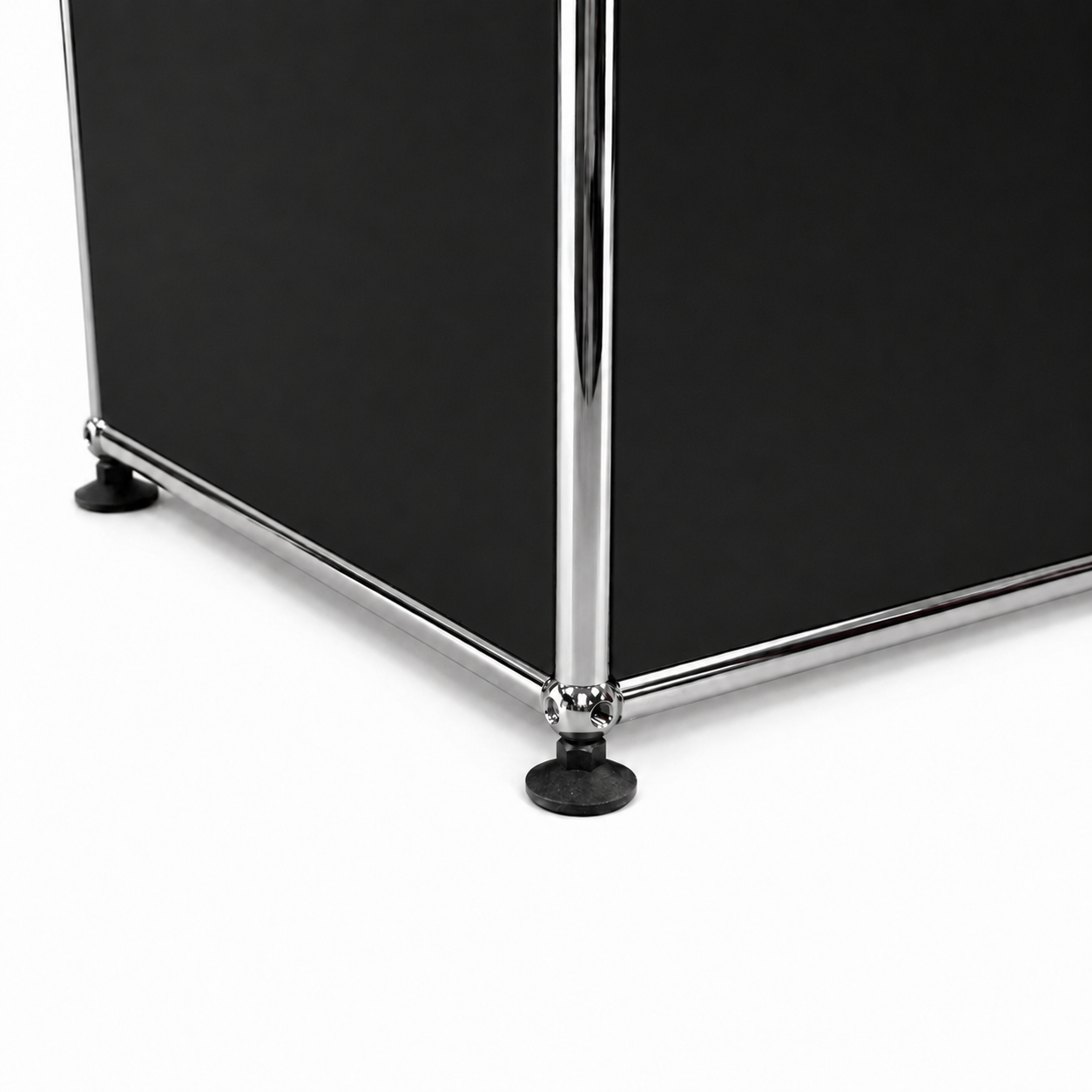 USM Haller Regal 1x5 schwarz 2 Klappen