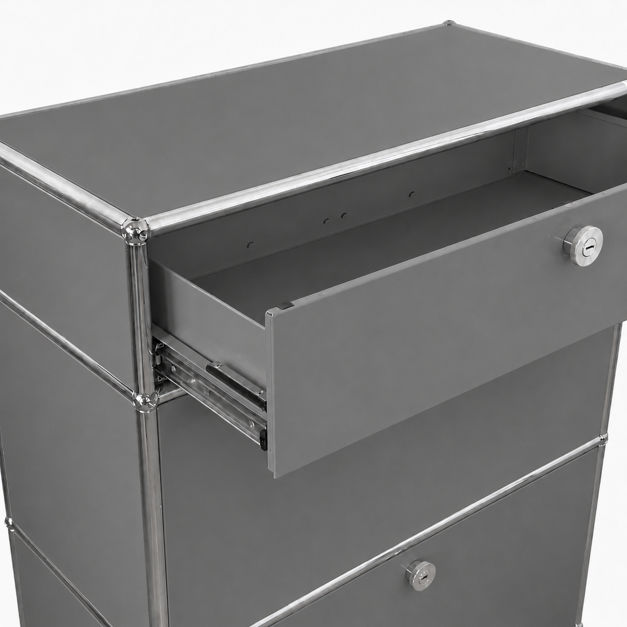 USM Haller Highboard 1x3 mittelgrau Klappen + Auszug