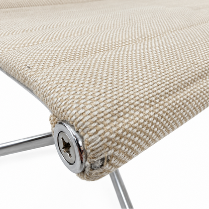 Vitra EA 108 beige