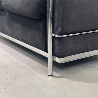 Cassina LC2 2-Sitzer Alcantara schwarz