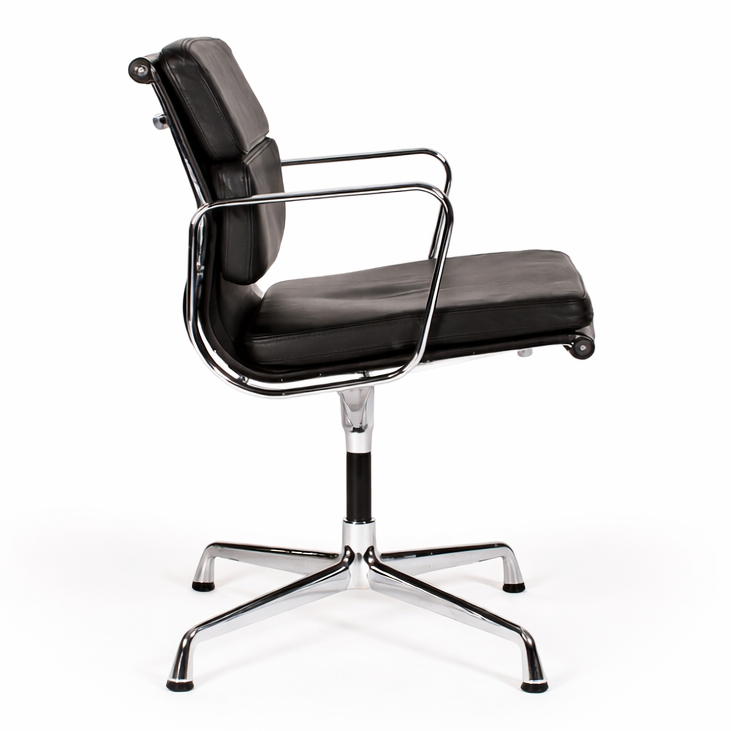 Vitra EA 208 Soft Pad Chair Leder schwarz