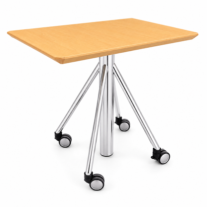 Flextable H4 höhenverstellbarer Tisch mit heller Holzplatte, silbernem Gestell und Rollen.