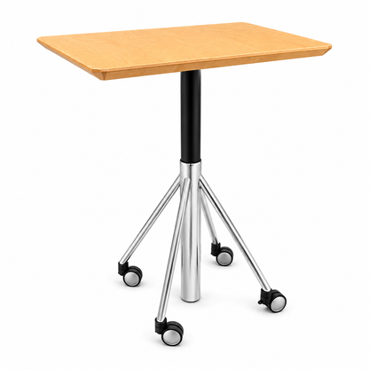 Flextable H4 höhenverstellbar bord med ljus träskiva, svart pelare och kromad fot med hjul.