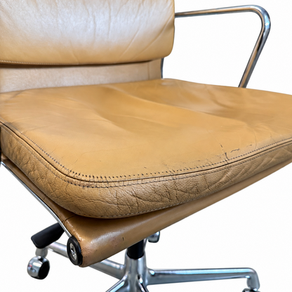 Vitra EA 219 Leder Cognac [B-Ware]