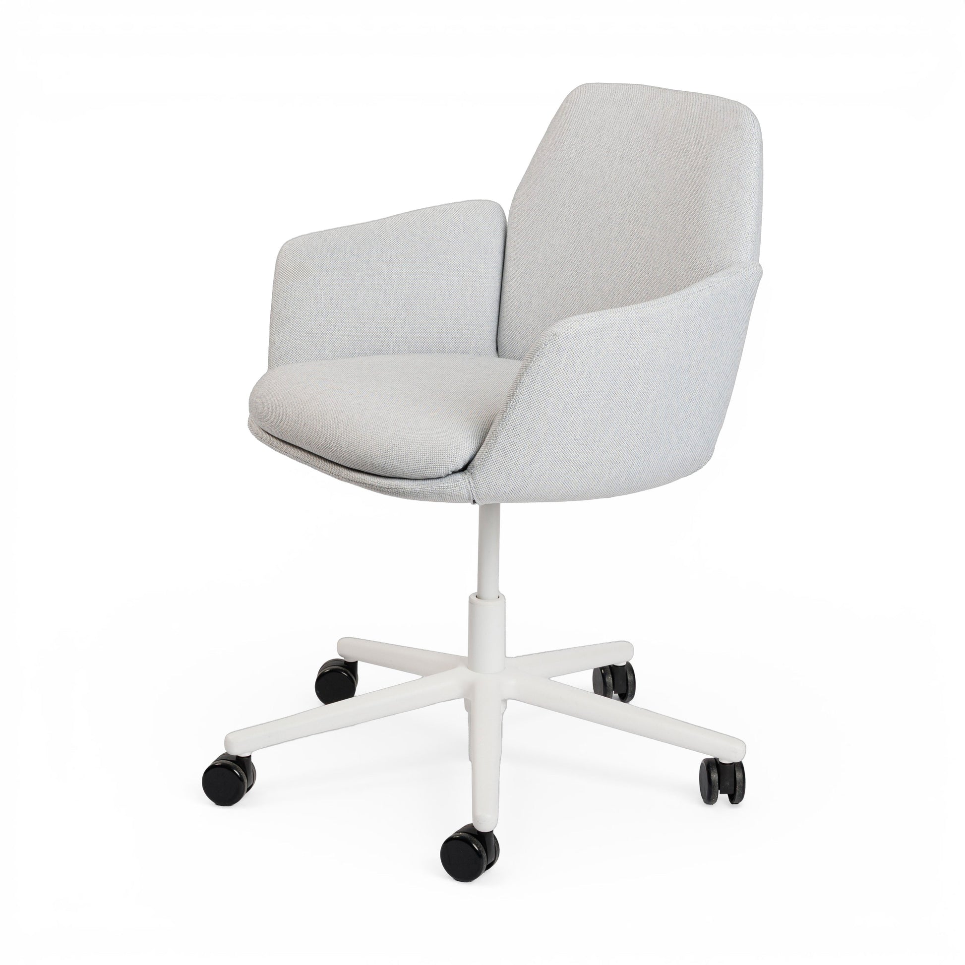 Haworth Poppy Conference Chair in hellgrau fabric with white 5-star base and black casters.