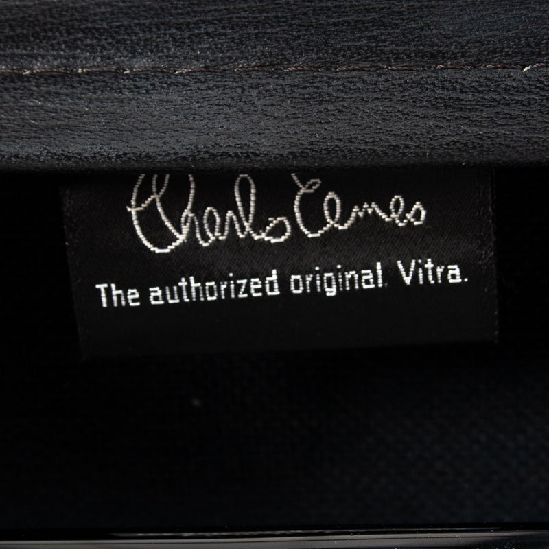 Vitra EA 207 Soft Pad Chair Leder schwarz