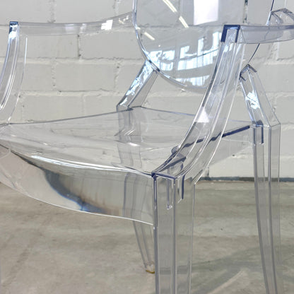 Kartell Louis Ghost Stuhl transparent