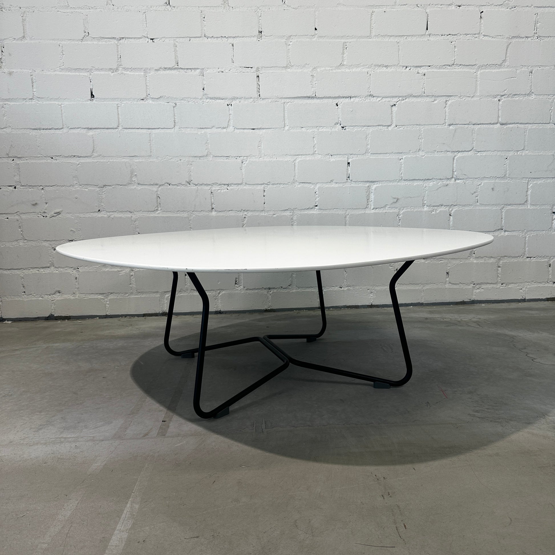 Alias Salon-Couchtisch rund